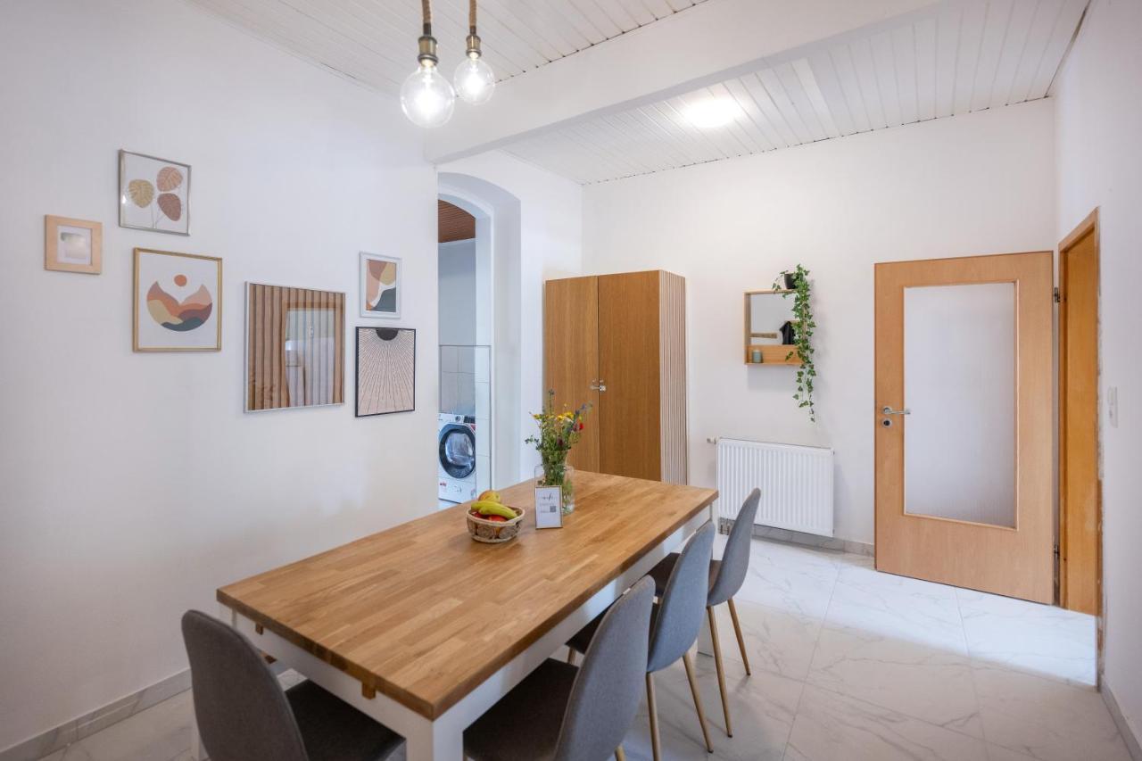 קובלנץ Wohlfuehlwohnung Mit 25 Qm Terrasse, Netflix מראה חיצוני תמונה